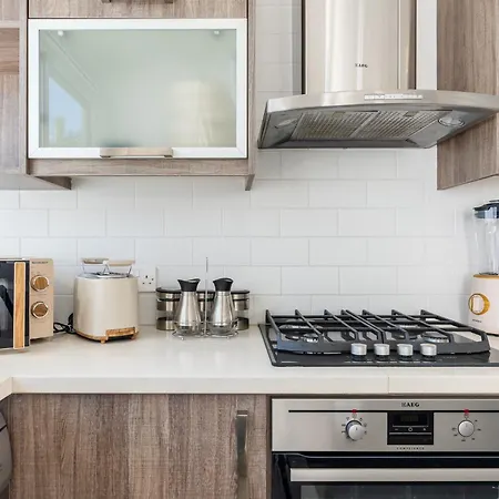 White Pearl Protaras 7 Paralimni