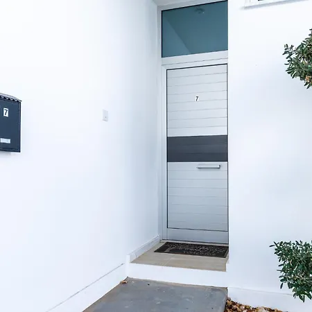 White Pearl Luxury 3br Villa, Private Pool - Kapparis, Protaras Villa