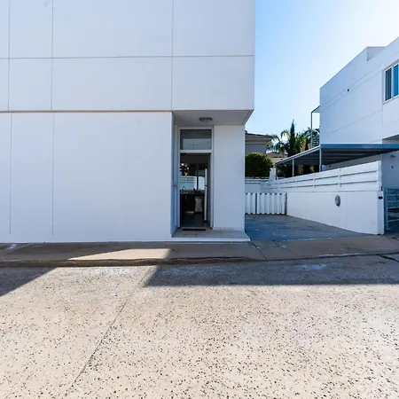 White Pearl Luxury 3br Villa, Private Pool - Kapparis, Protaras 别墅