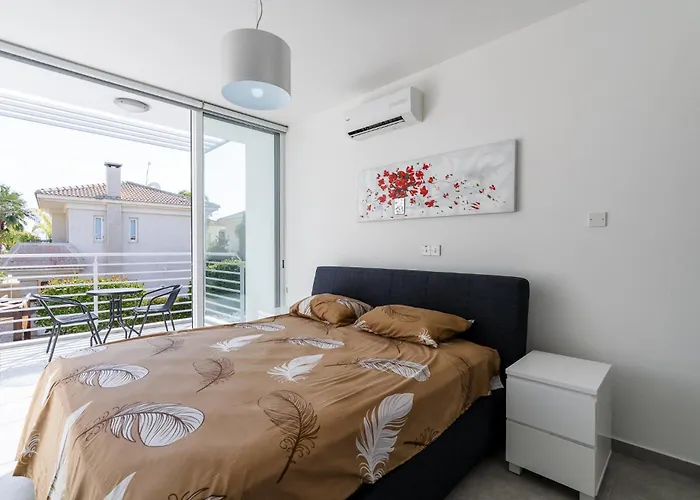 White Pearl Protaras 7 Villa