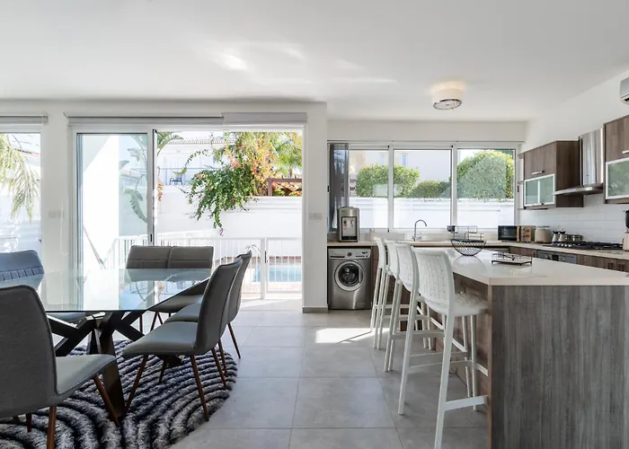 Villa White Pearl Protaras 7 *