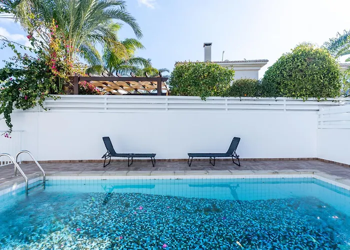 White Pearl Protaras 7 Paralimni